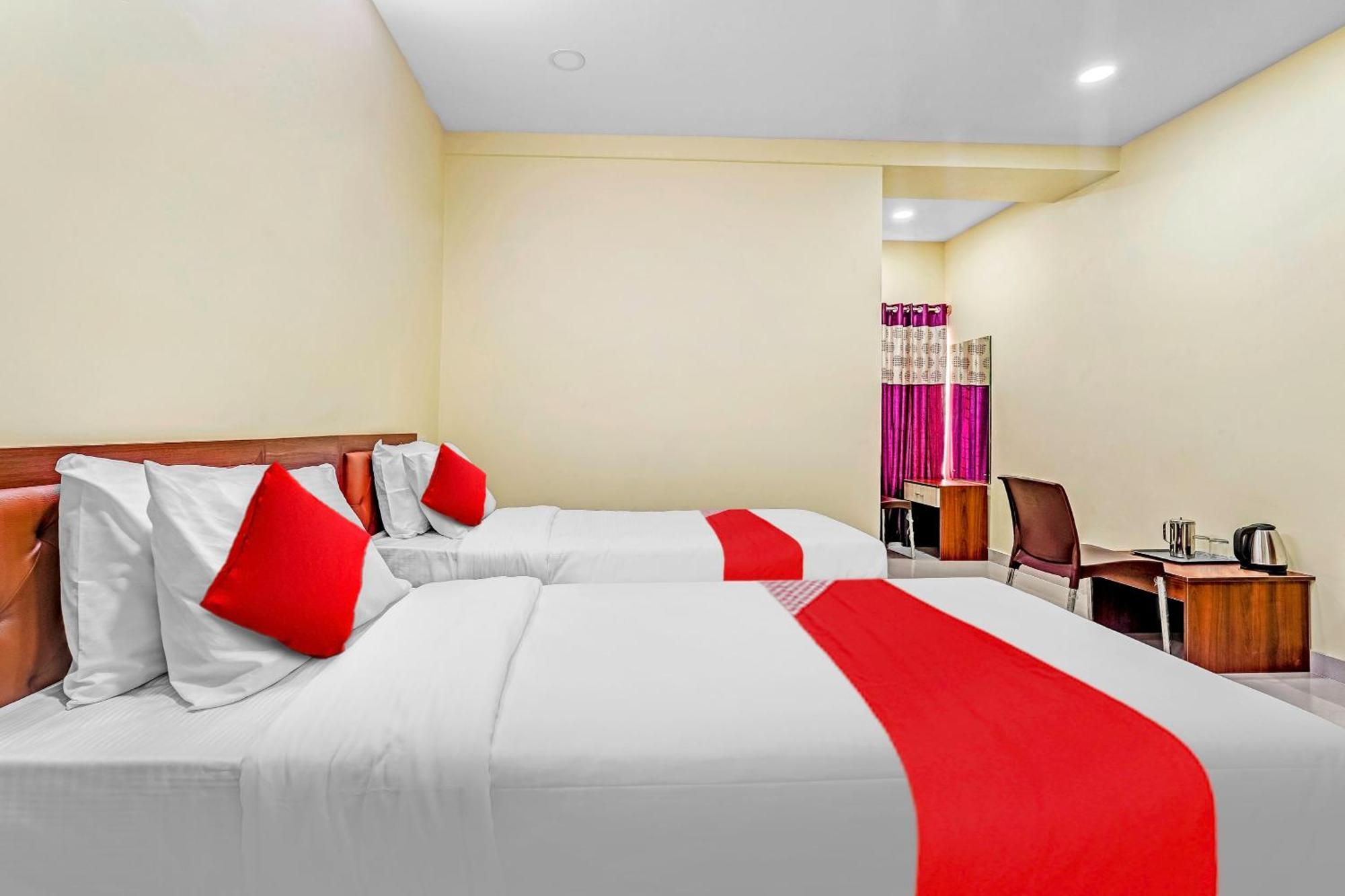 Oyo Flagship Hotel Ayodhya Bangalore Ngoại thất bức ảnh